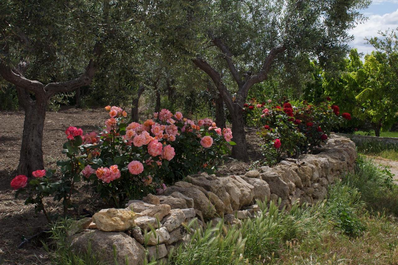 카스텔라네타 Trullo Del Cavaliere Delle Gravine 빌라 외부 사진